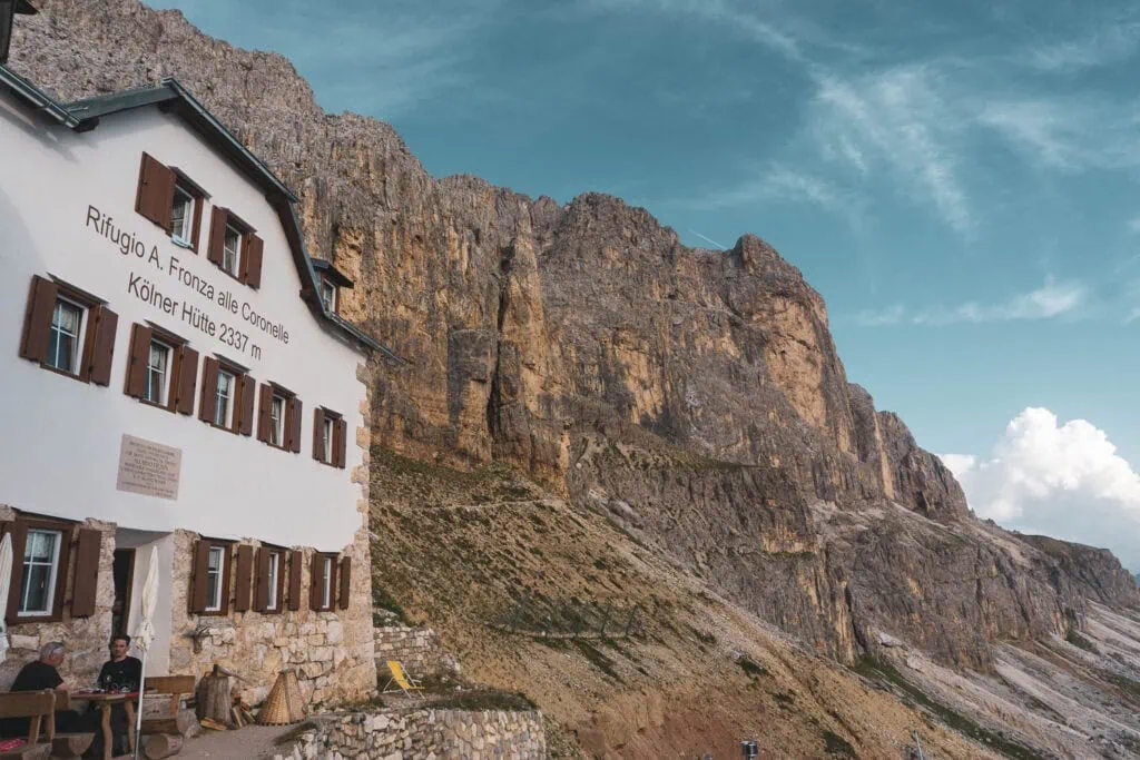 Packliste Alpenüberquerung Hütten