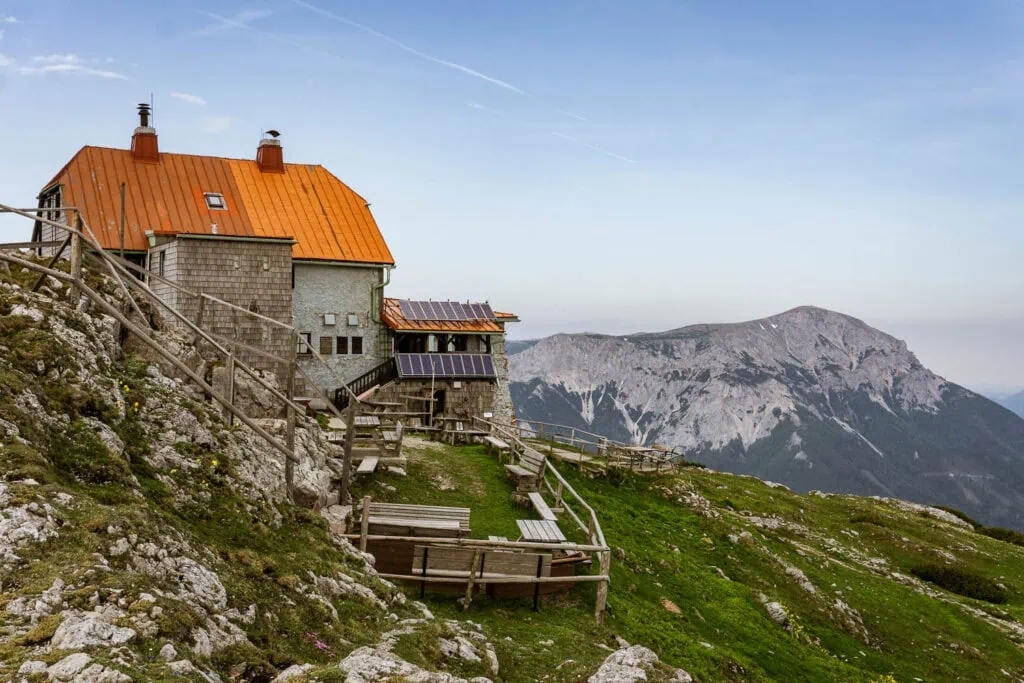 Packliste Alpenüberquerung Hütten